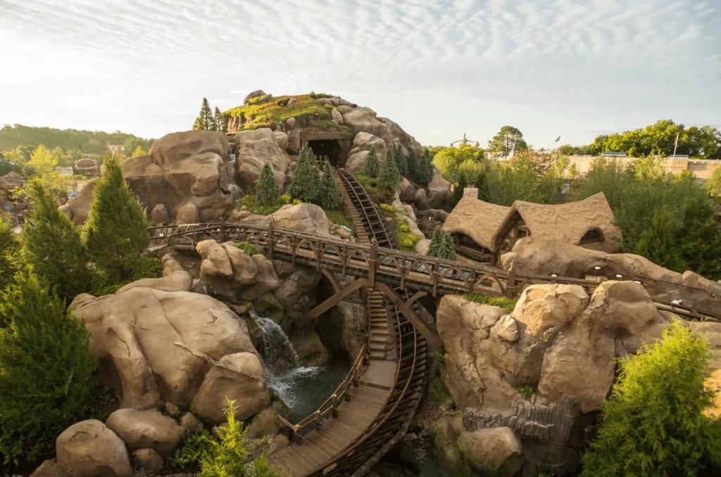 Seven Dwarfs Mine Train im Magic Kingdom Park
