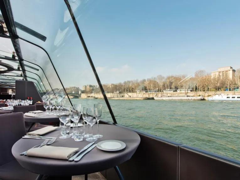 Bateaux Parisiens Lunch Cruise