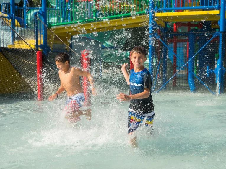 Kids splashing around on Joaker Soaker at LEGOLAND Florida Water Park