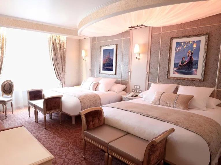 Castle Club Room