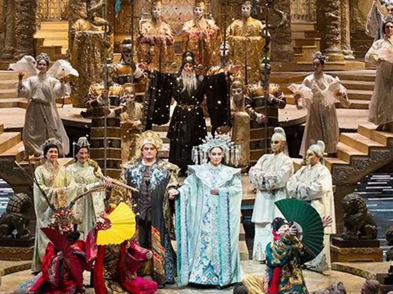 Met Opera - Turandot