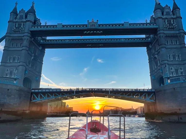 sunset-view-of-tower-bridge