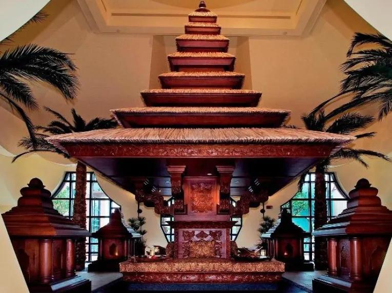 Spa Entrance