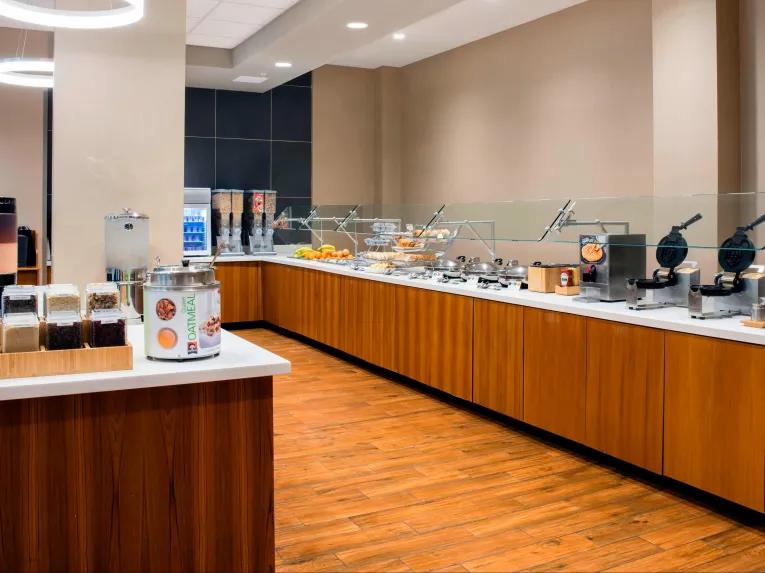 Breakfast-buffet-area